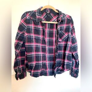 Paige flannel size M